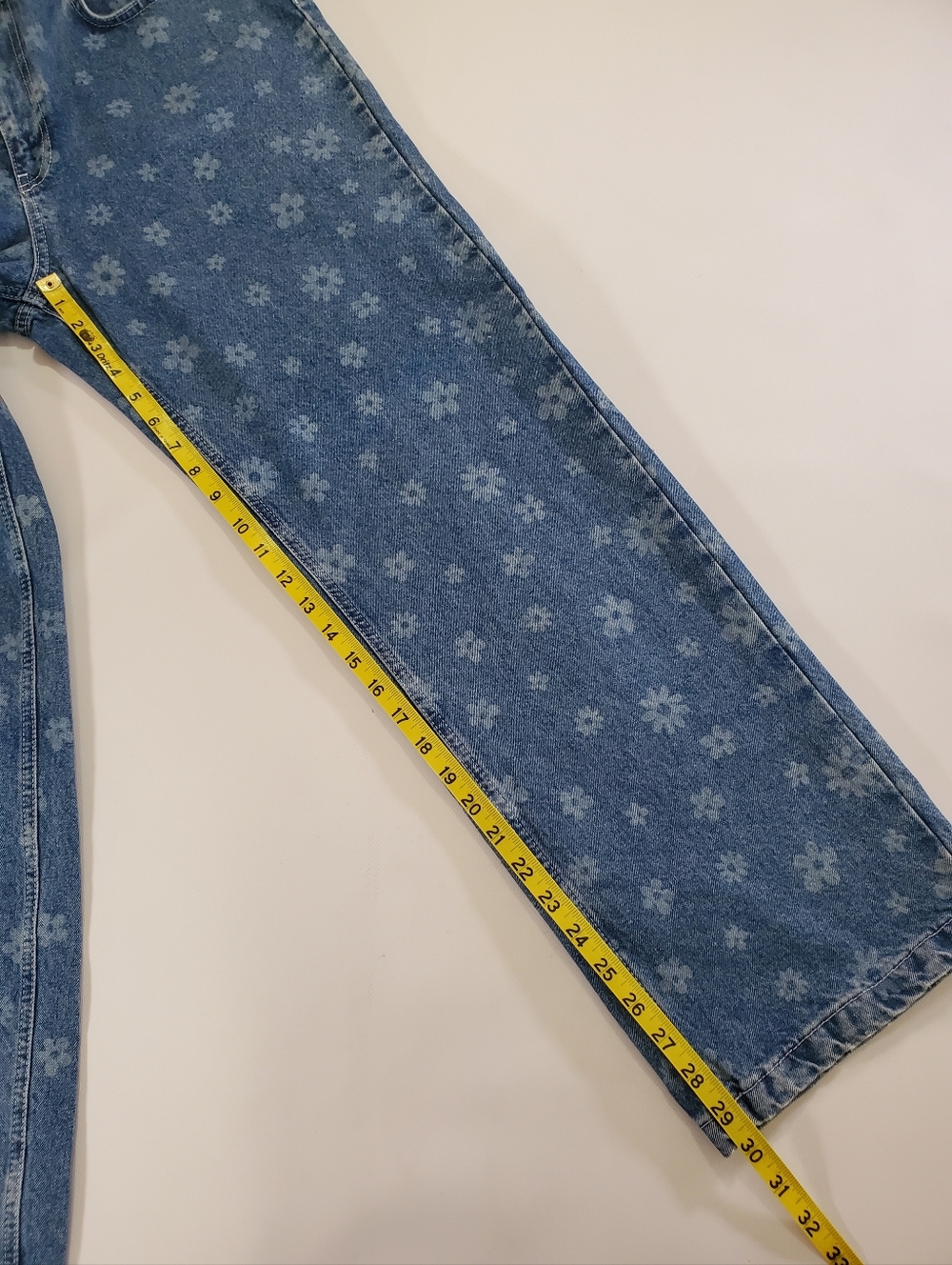 🟢7661 * The Ragged Priest Daisy Floral Print Straight Leg Jeans Blue Size 32 - Picture 12 of 16